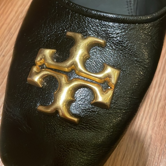 - Tory Burch Flats - Picture 11 of 13